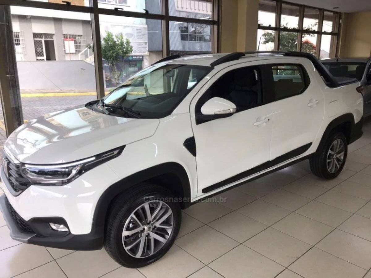 FIAT - STRADA - 2024/2025 - Branca - Sob Consulta