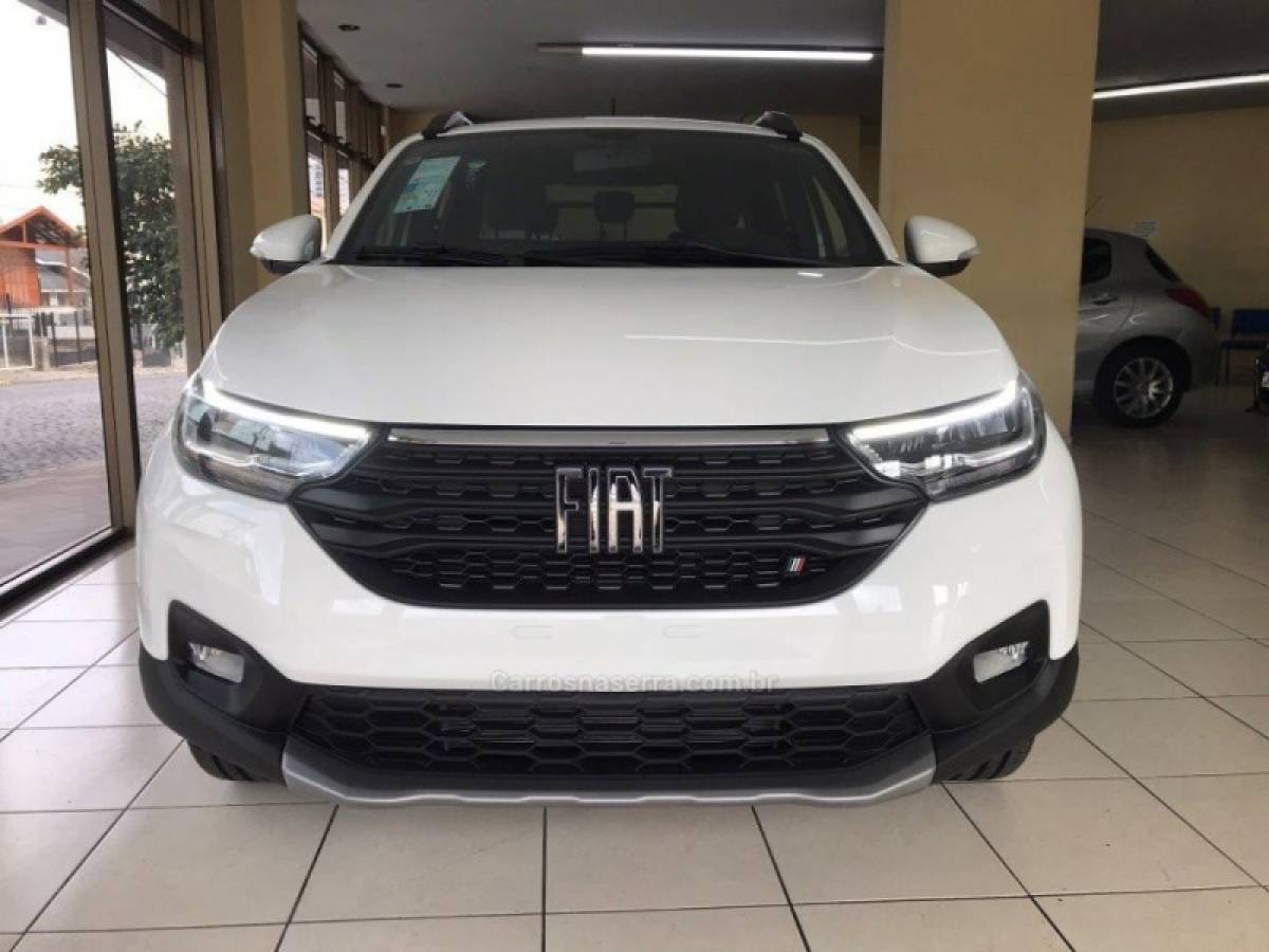 FIAT - STRADA - 2024/2025 - Branca - Sob Consulta