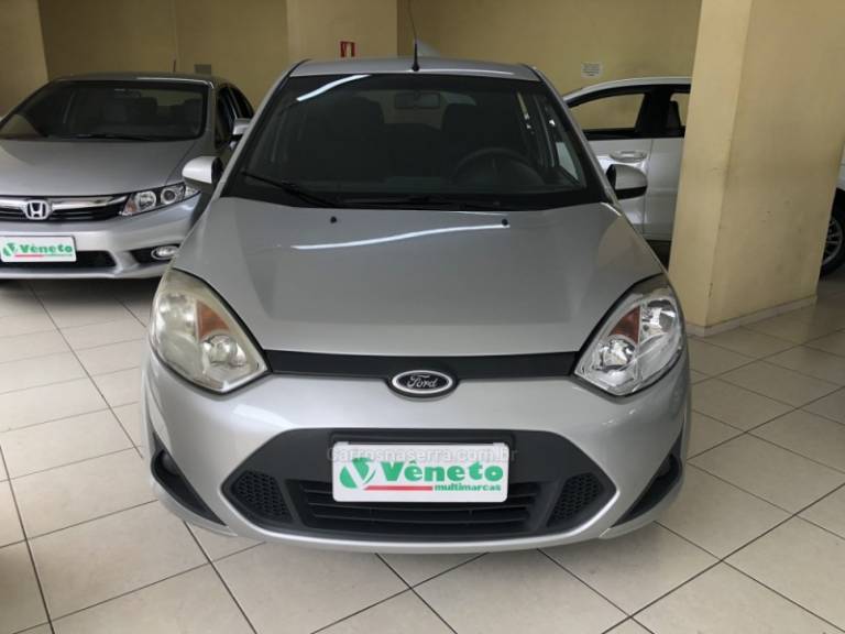 FORD - FIESTA - 2011/2011 - Prata - Sob Consulta