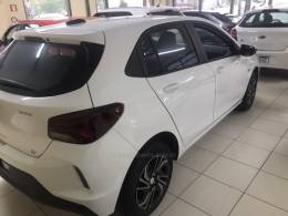 CHEVROLET - ONIX - 2024/2025 - Branca - Sob Consulta
