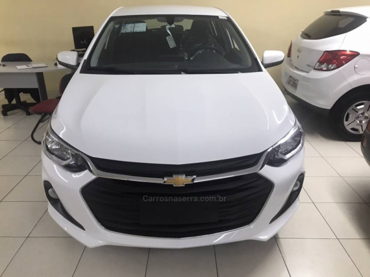 CHEVROLET - ONIX - 2024/2025 - Branca - Sob Consulta