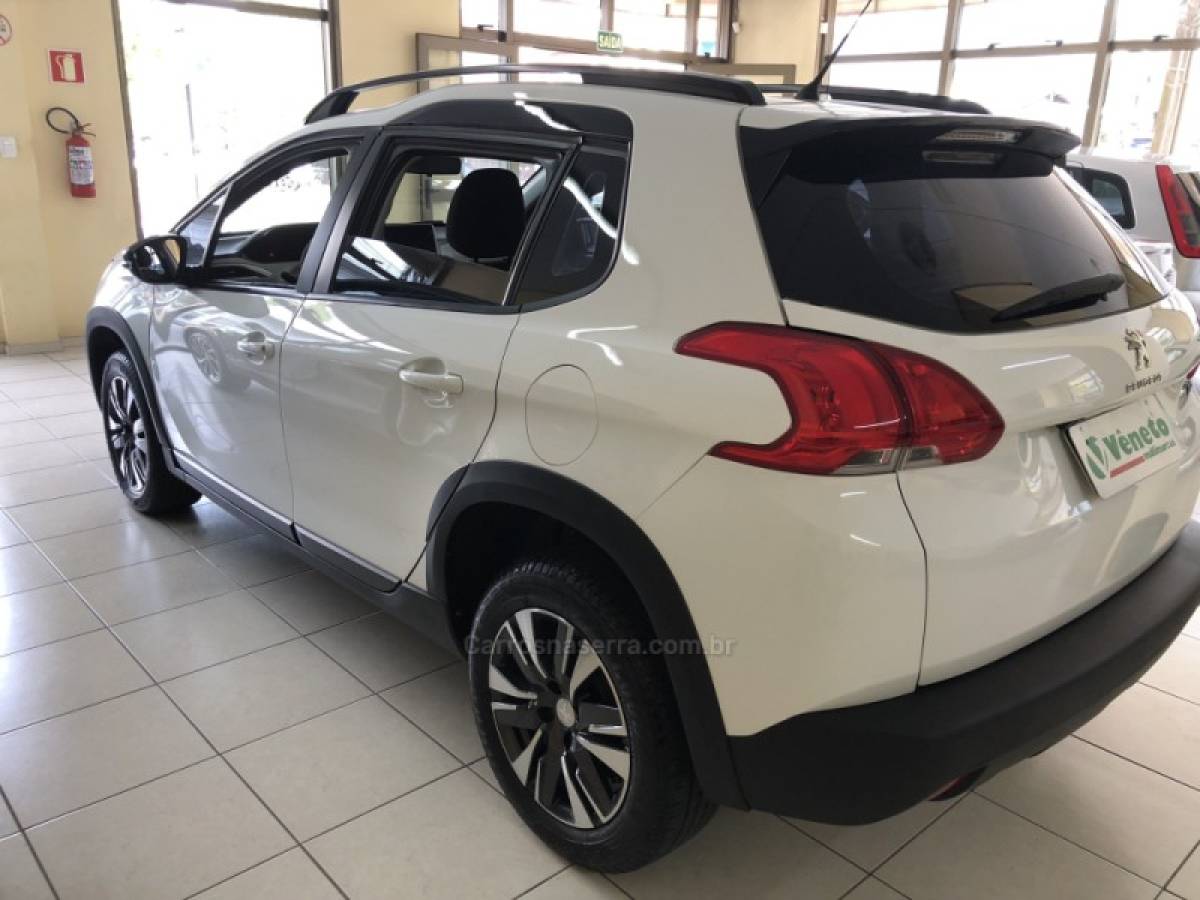 PEUGEOT - 2008 - 2021/2022 - Branca - Sob Consulta