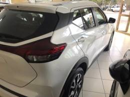 NISSAN - KICKS - 2024/2024 - Branca - Sob Consulta