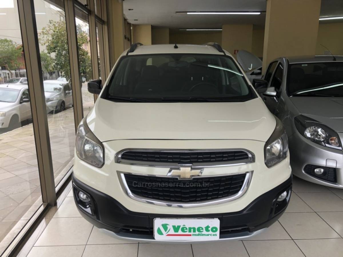 CHEVROLET - SPIN - 2017/2017 - Branca - Sob Consulta