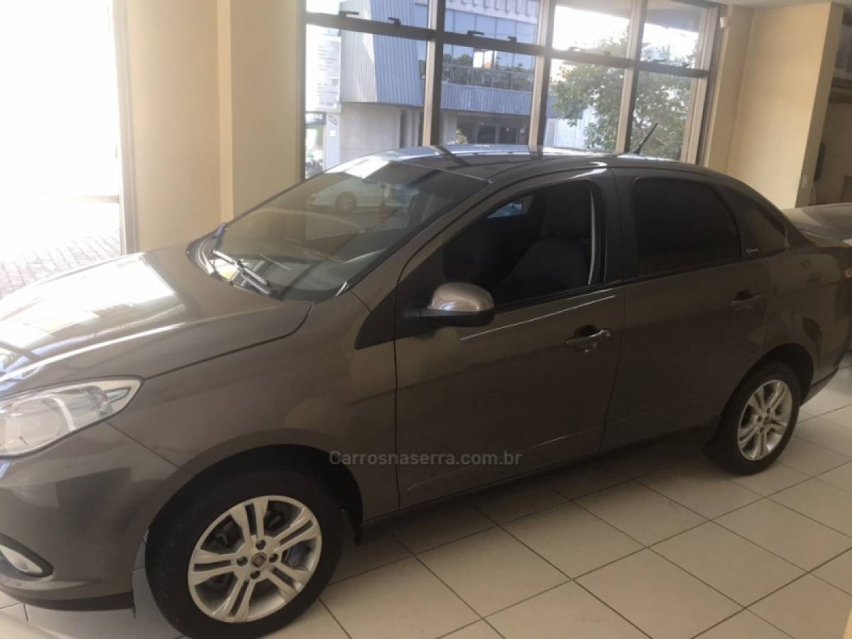 FIAT - GRAND SIENA - 2013/2013 - Cinza - Sob Consulta