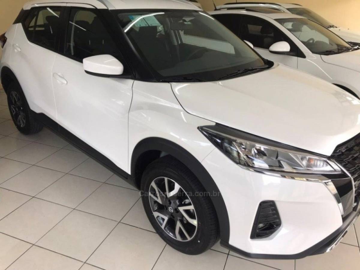 NISSAN - KICKS - 2024/2024 - Branca - Sob Consulta