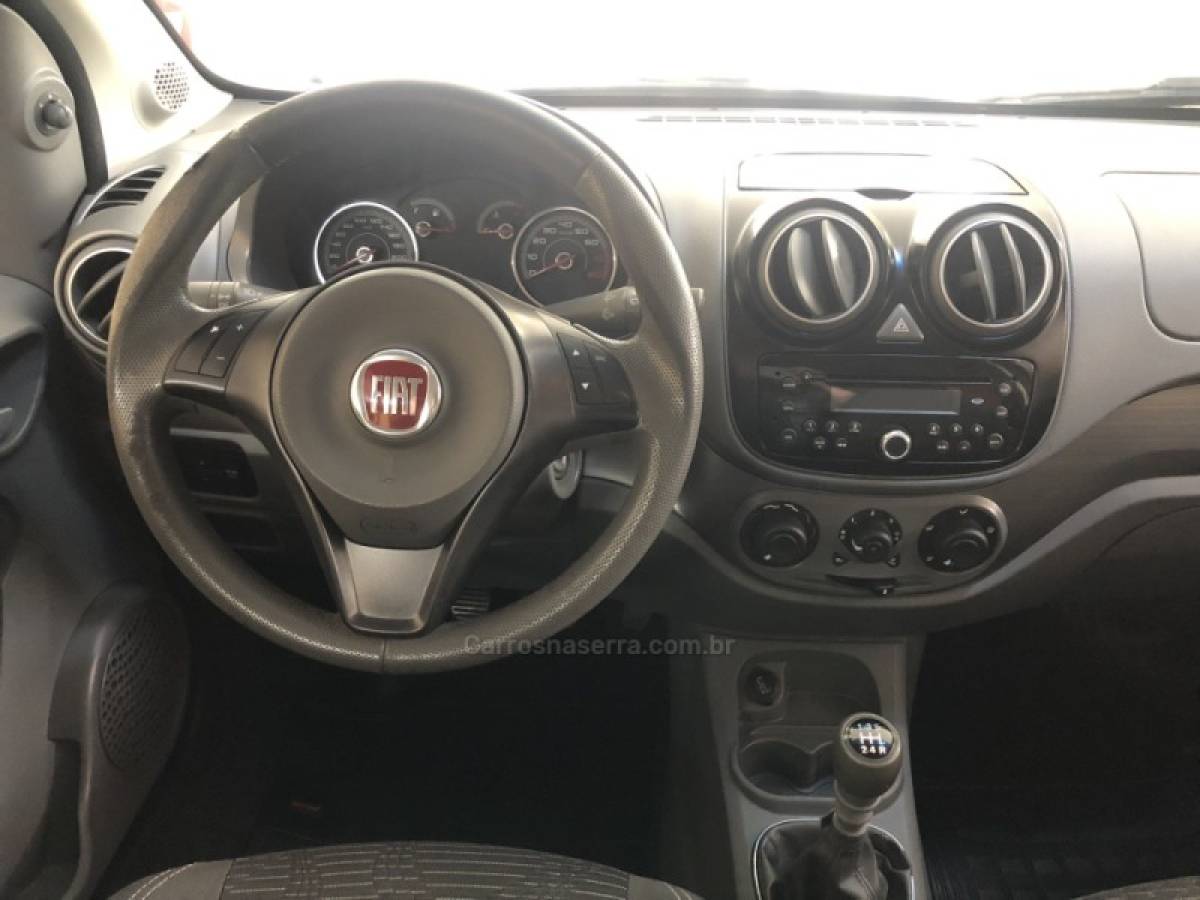 FIAT - PALIO - 2014/2014 - Cinza - Sob Consulta