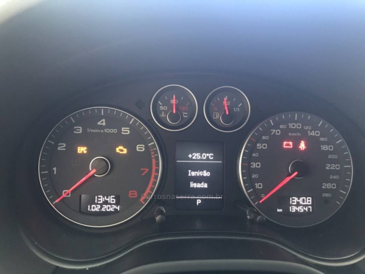 AUDI - A3 - 2011/2012 - Branca - Sob Consulta