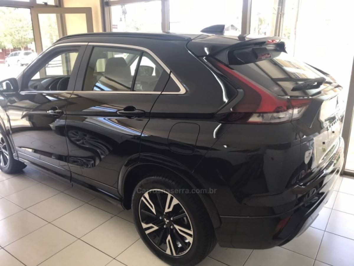 MITSUBISHI - ECLIPSE CROSS - 2023/2024 - Preta - Sob Consulta