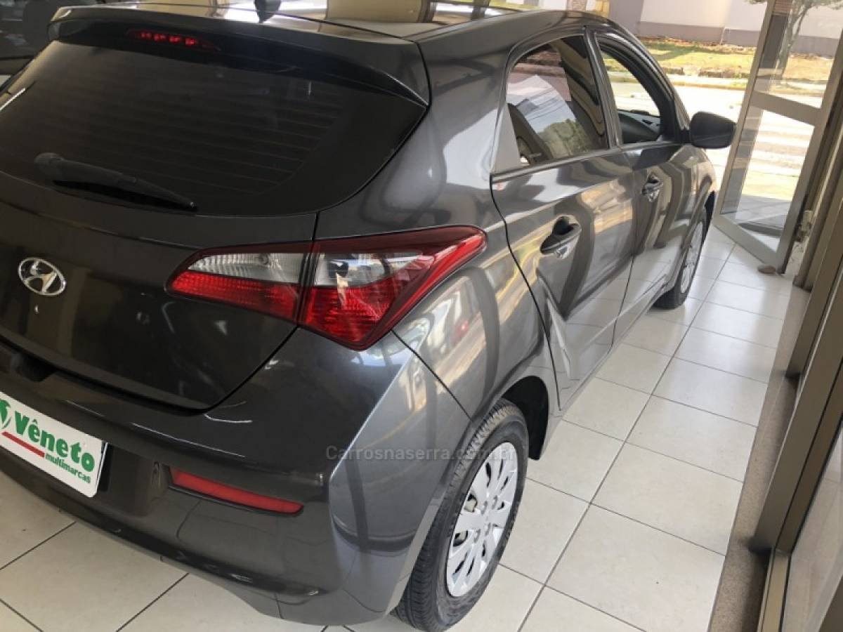 HYUNDAI - HB20 - 2019/2019 - Cinza - Sob Consulta
