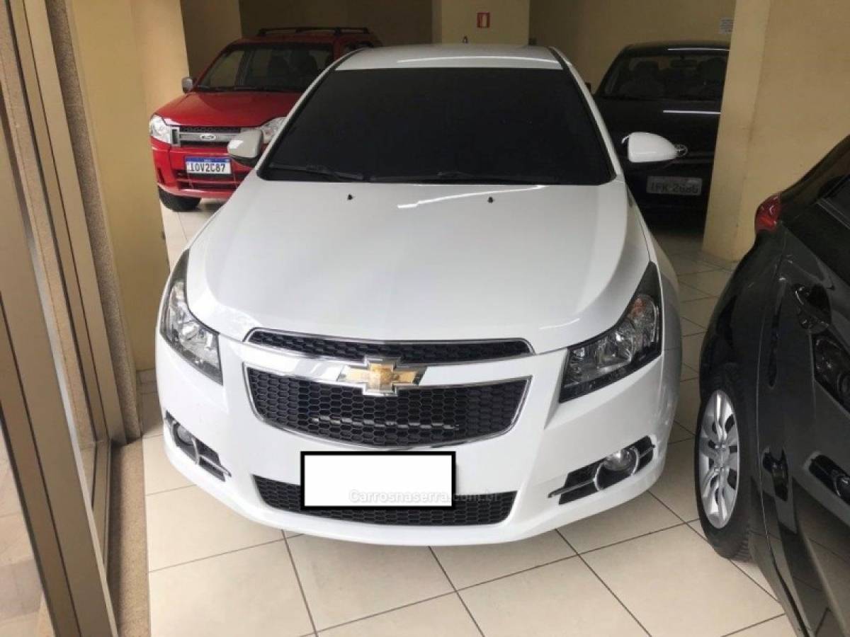 CHEVROLET - CRUZE - 2013/2014 - Branca - Sob Consulta