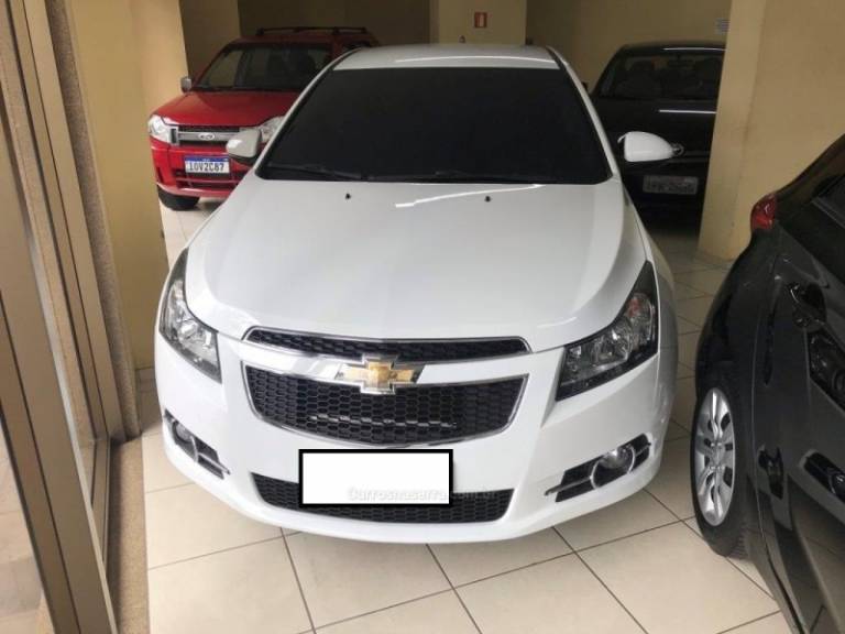 CHEVROLET - CRUZE - 2013/2014 - Branca - Sob Consulta