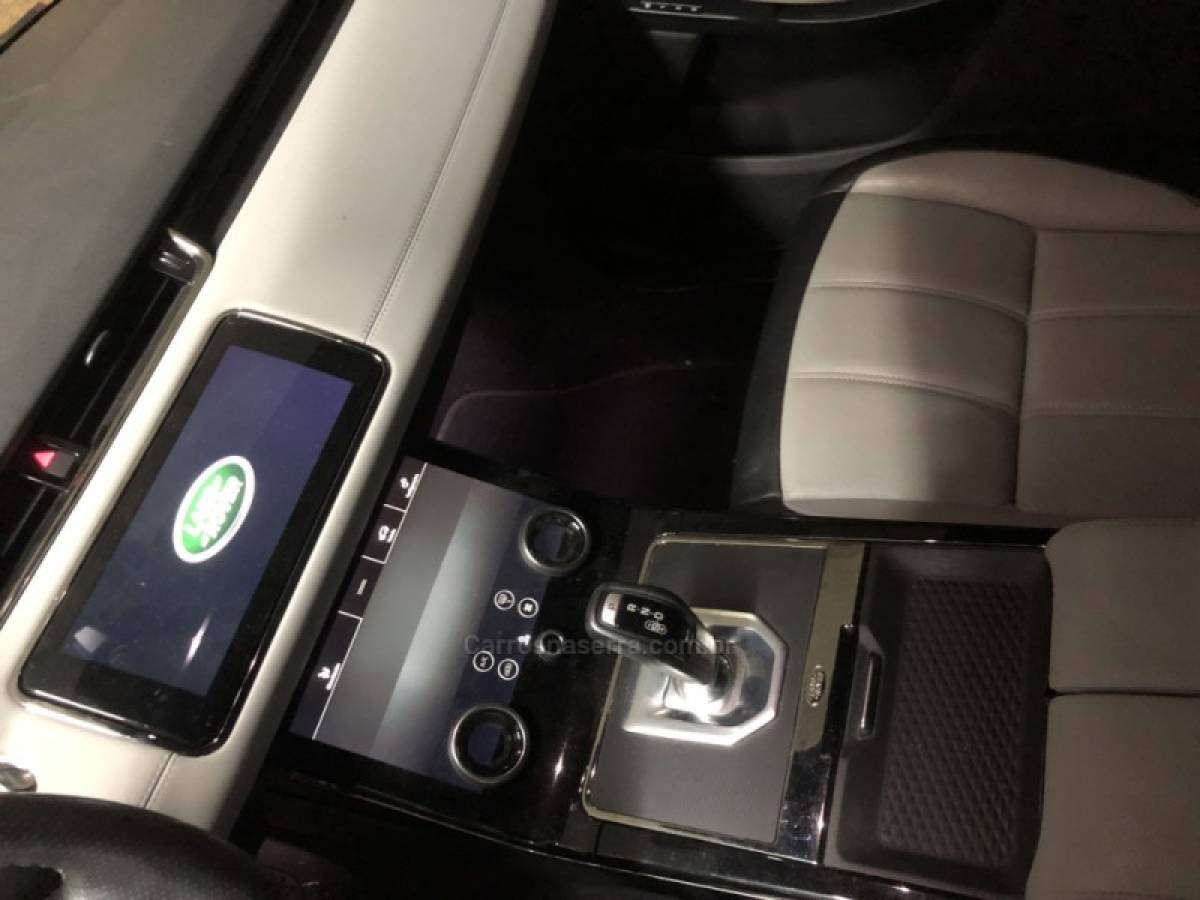 LAND ROVER - RANGE ROVER EVOQUE - 2020/2020 - Preta - Sob Consulta